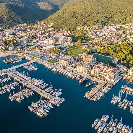 Porto Montenegro Residences Τίβατ Εξωτερικό φωτογραφία